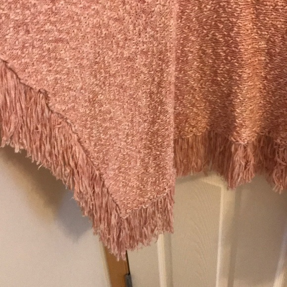 NY&C Fringe Sweater - Picture 3 of 5